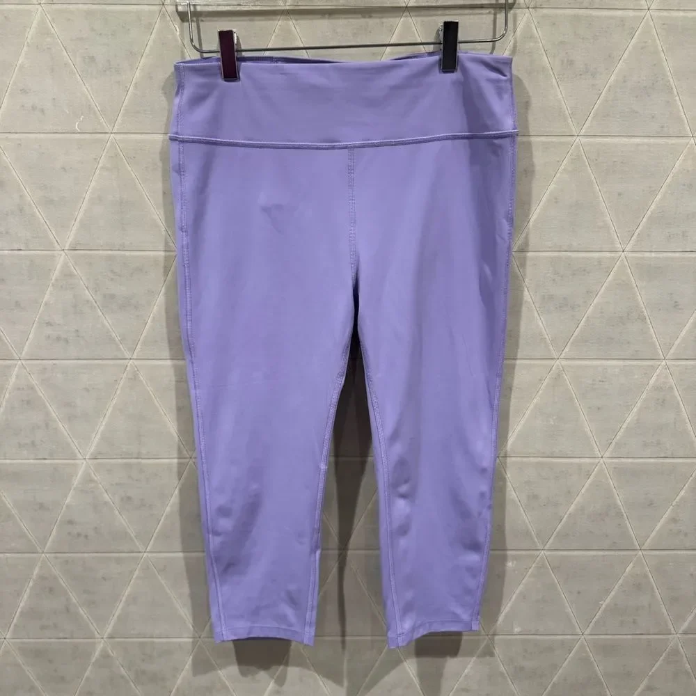 Peloton Essential Mid-Rise Capri Purple L